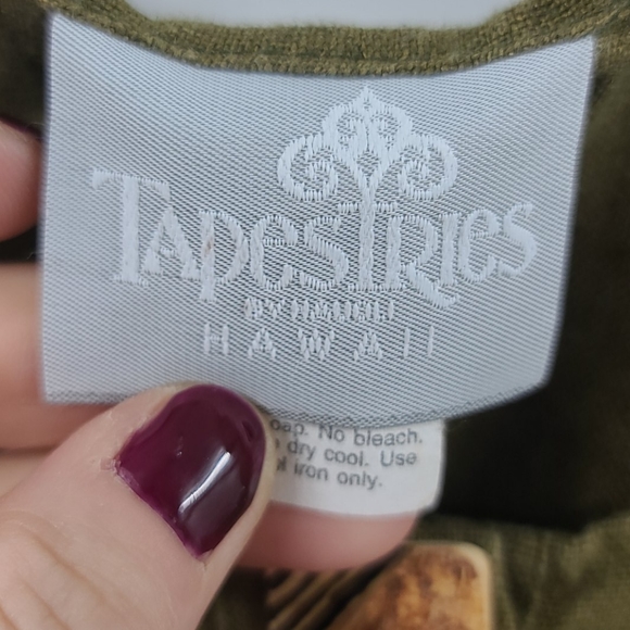 Tapestries by hauoli Hawaii olive green dress - Picture 3 of 4